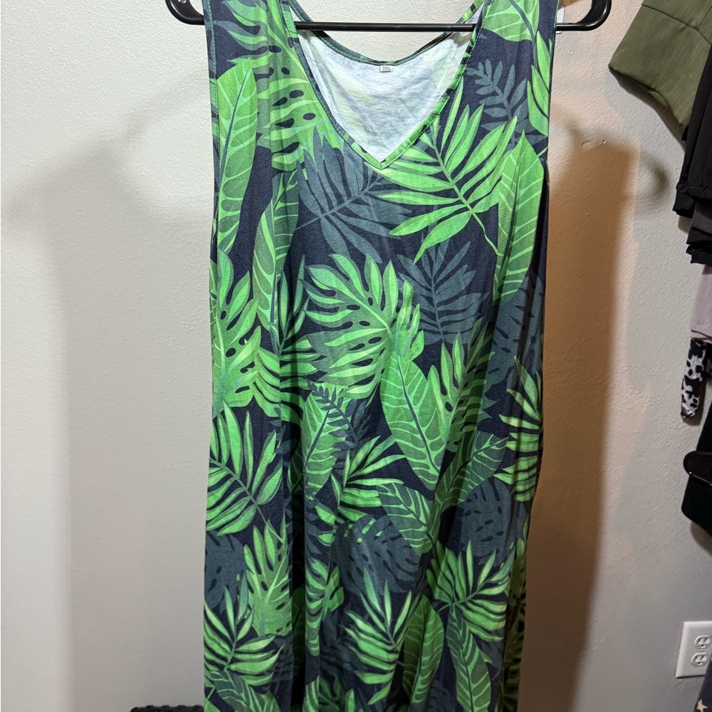 ⚡️ Tropical Leaf Knee Length Dress 3X Plus Size Green Black Sleeveless Pockets